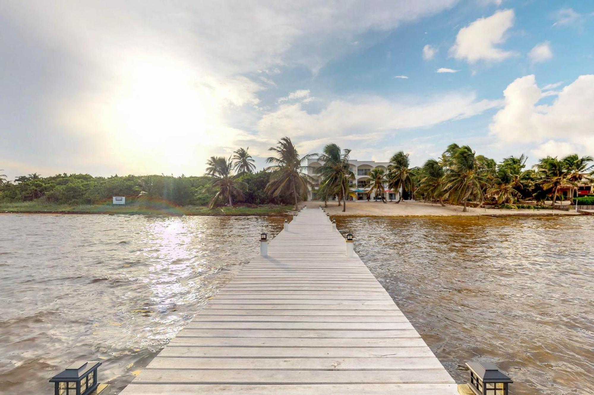 Blue Water Beach Villas Сан-Педро Номер фото